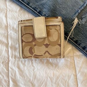 Coach Women Vintage‎ Wallet